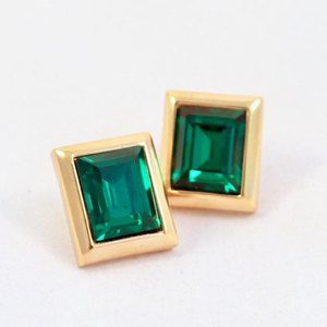VTG Swarovski Emerald Faceted Green Crystal Earrings